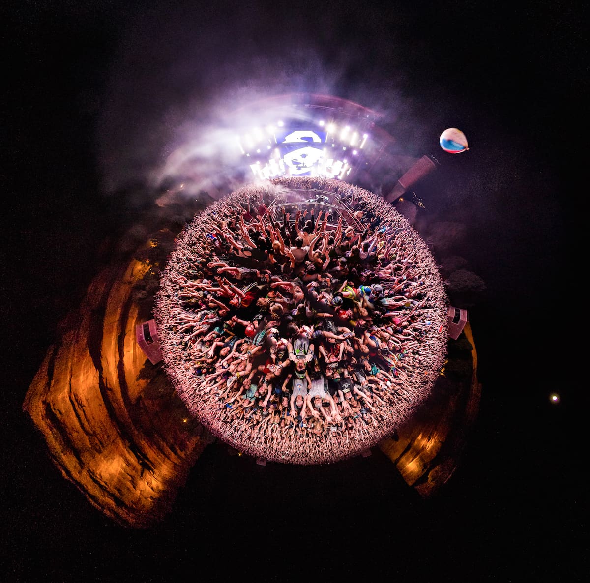 Red Rocks 2015 - photo by aLIVE Coverage