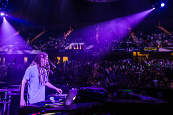 Photo: aLIVE Coverage